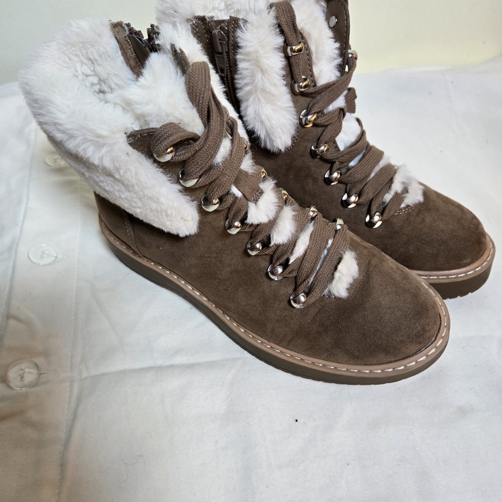 Madden NYC Tan Fur-Lined Women's Winter Boots